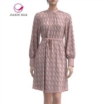 Robe en pure soie imprimée rose